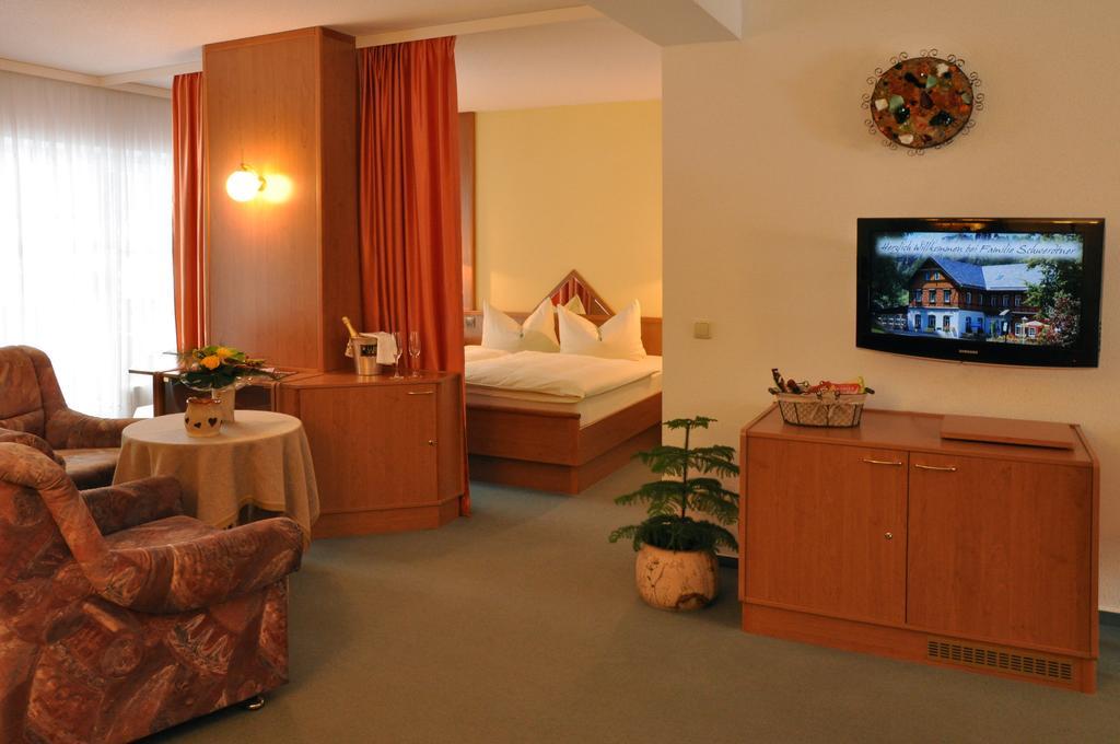 Hotel Gondelfahrt Kurort Jonsdorf Exteriér fotografie